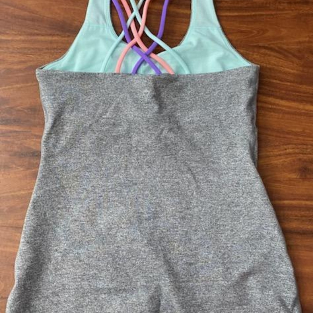 Lululemon - Girls Ivivva Top - Gently Used